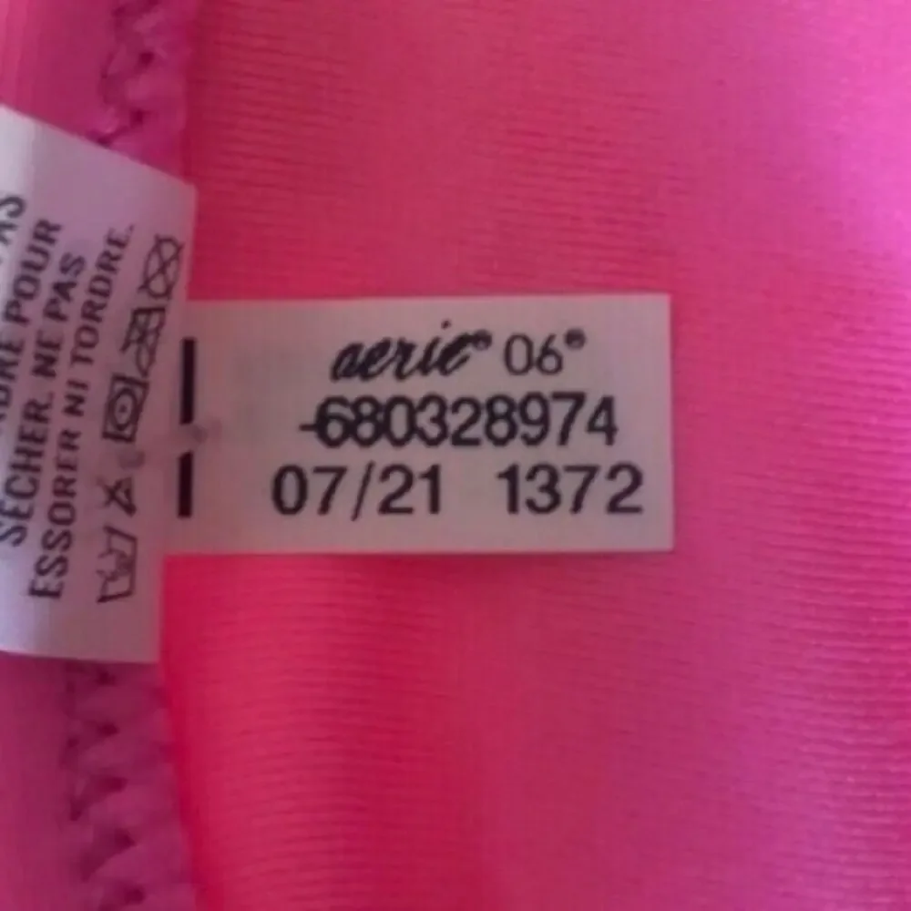 Aerie NWT Sleek Stylish Full Coverage Bold Hot Pink Shade Bikini Bottom Medium